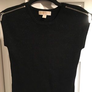 Sleeveless sweater